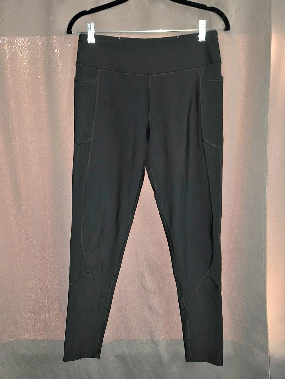 Victoria's Secret Black Athletic Leggings Size Large